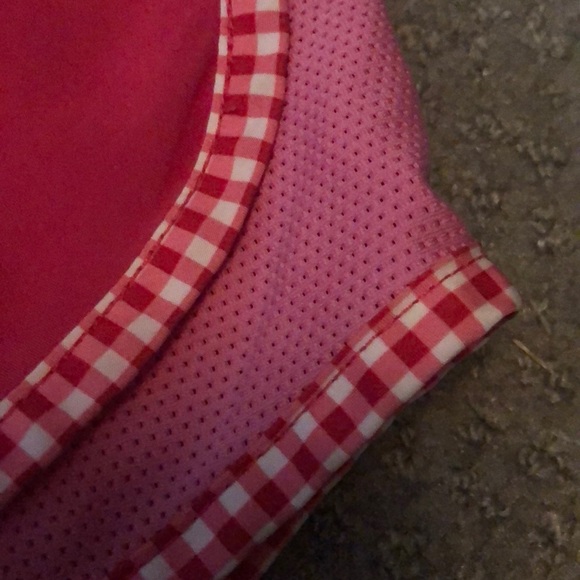 Small nike shorts - Picture 3 of 4